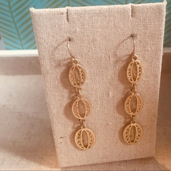 Stella & Dot Kimberly earrings in gold new - Picture 2 of 4